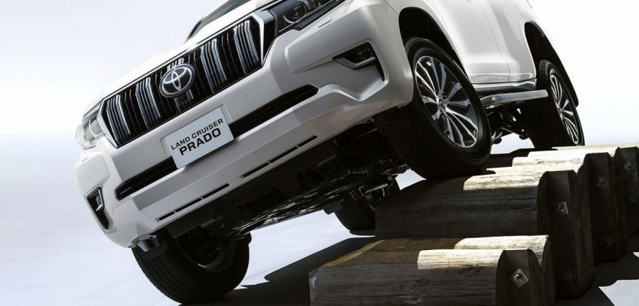 Детали экстерьера Toyota Land Cruiser Prado (150) 2017 года  (JP) (фото 16 из 17)